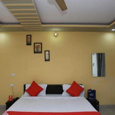 Hotel S K Palace Lucknow , Best Hotel In Lucknow , Hotel In Transport Nagar Lucknow ,Budget Hotels In Lucknow Luaran gambar