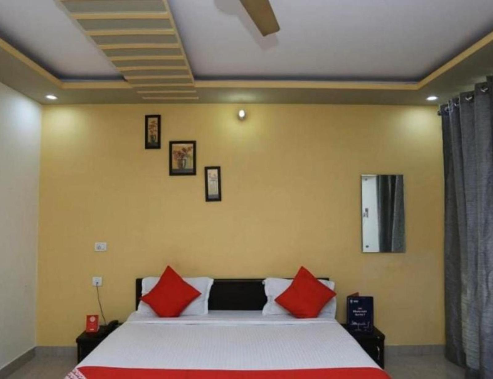Hotel S K Palace Lucknow , Best Hotel In Lucknow , Hotel In Transport Nagar Lucknow ,Budget Hotels In Lucknow Luaran gambar